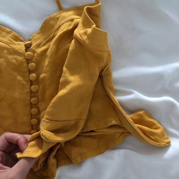 Crop tops bundle - forever 21 and garage - Picture 9 of 16